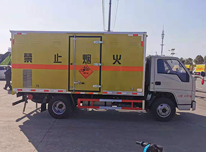 果洛爆破器材运输车