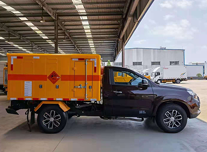 果洛爆破器材运输车